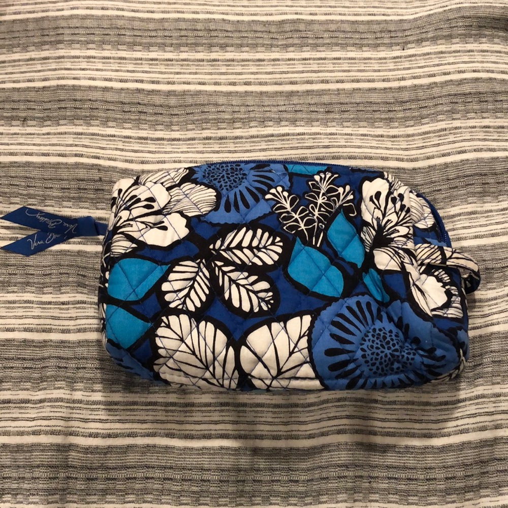 Vera Bradley medium cosmetic